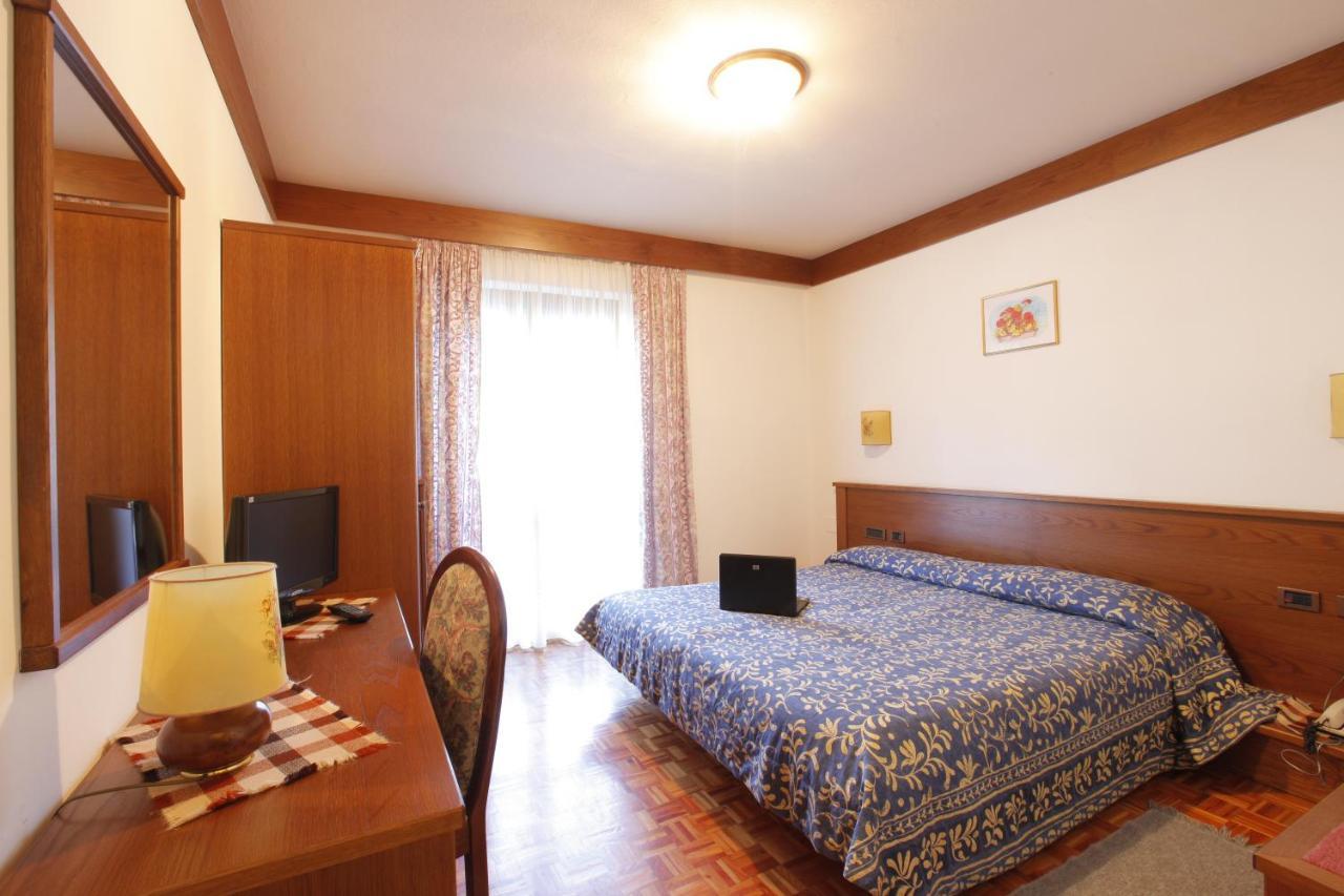 Hotel Carlone Брегуццо Екстер'єр фото