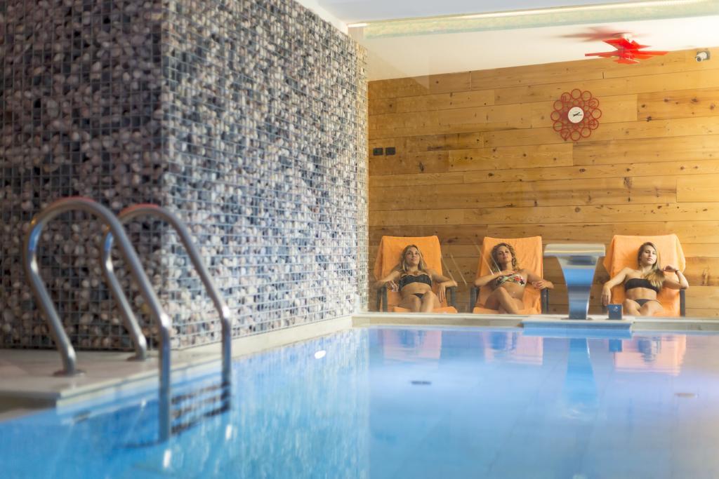 Hotel Carlone Брегуццо Екстер'єр фото